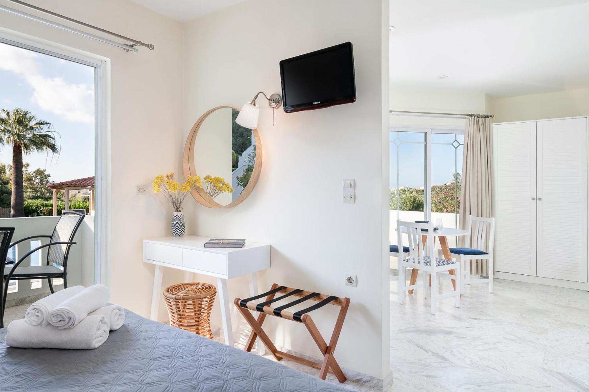 Villa Life Agia Marina  Екстер'єр фото